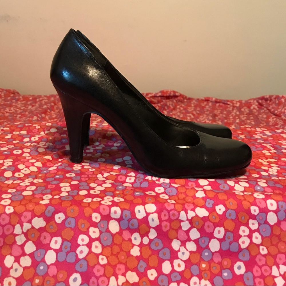 Black, round-toe, Style & Co heels. Size 6.5